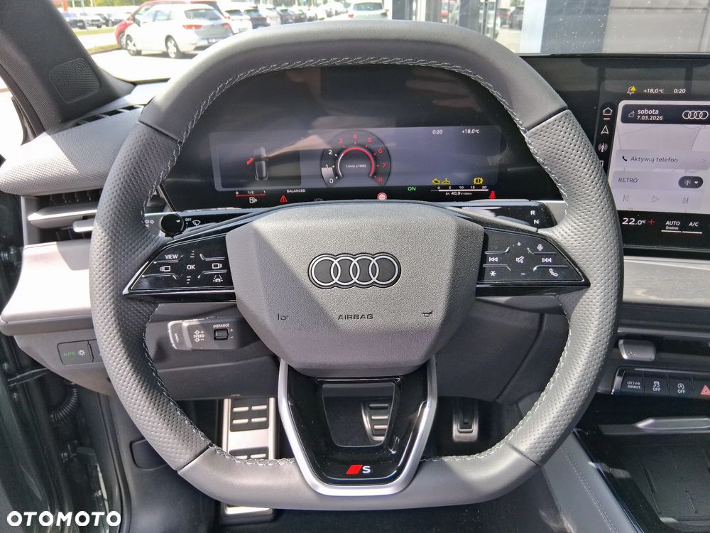 Audi Q3 Sportback - 12