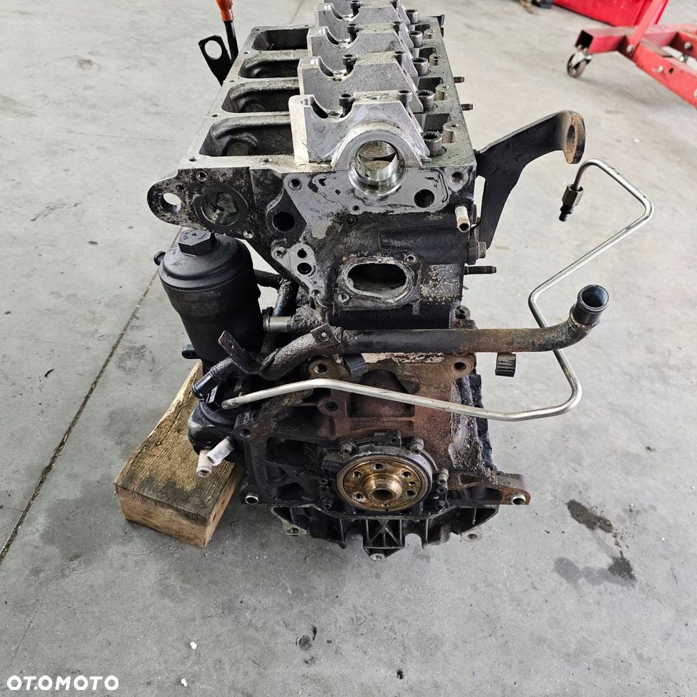 VW T5 1.9 TDI BRS 102 KM silnik słupek bez osprzętu - 3