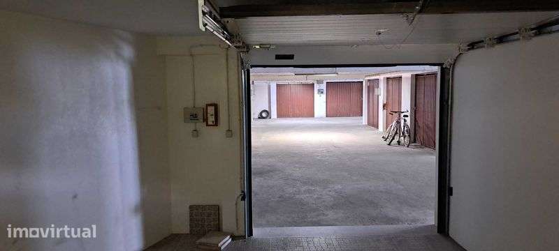 Garagem no centro de Viana do Castelo - Grande imagem: 5/7