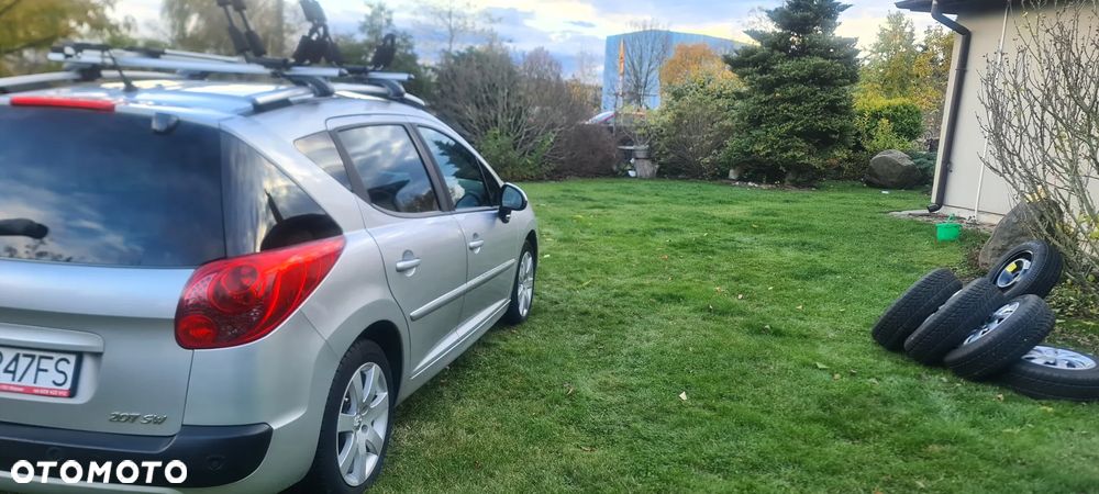 Peugeot 207 95 VTi Premium - 6