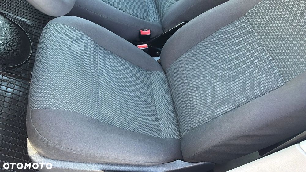 Volkswagen Transporter - 17