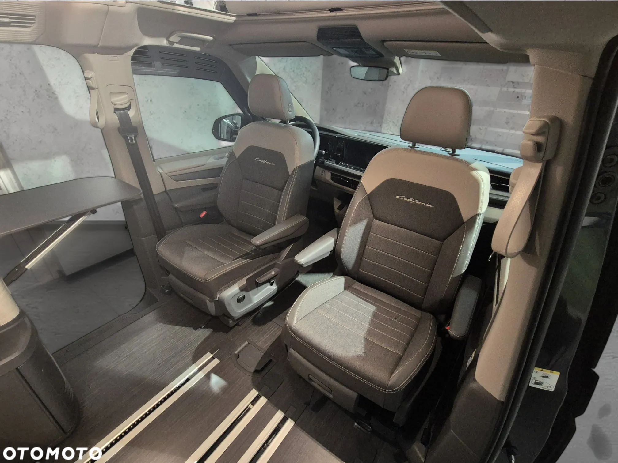 Volkswagen California - 16