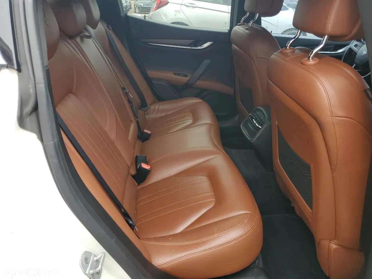 Maserati Ghibli - 8