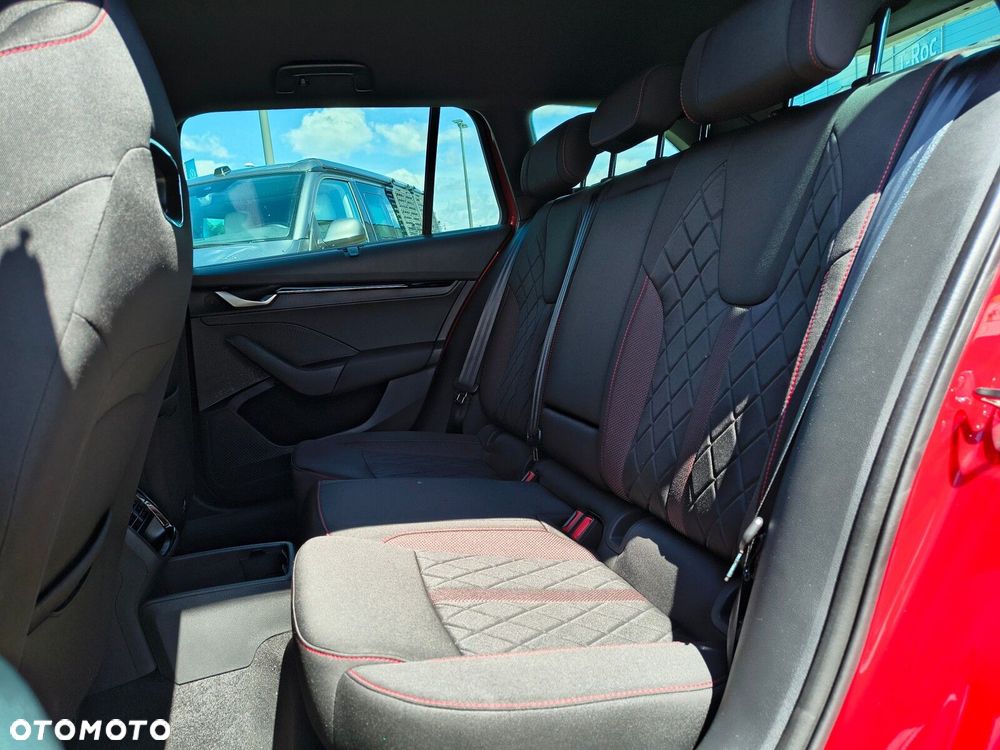 Skoda Octavia 2.0 TSI RS DSG - 19