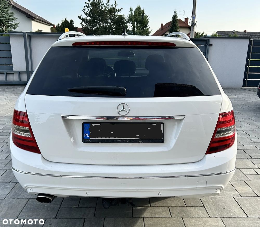 Mercedes-Benz Klasa C 250 CDI BlueEff 4-Matic Classic - 8