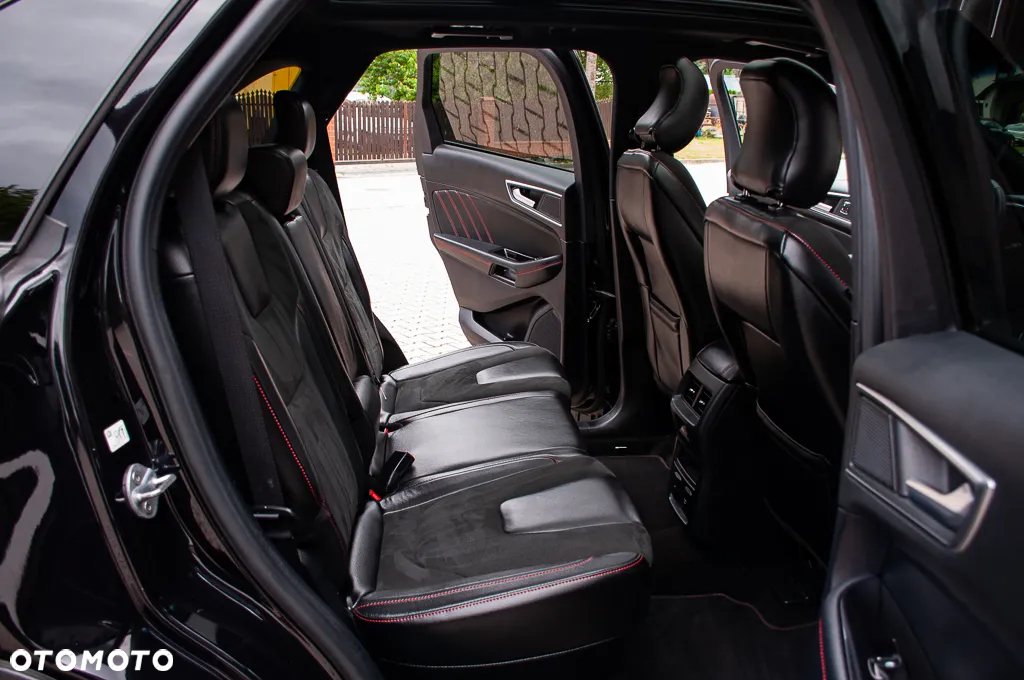 Ford Edge 2.0 EcoBlue Twin-Turbo 4WD ST-Line - 23