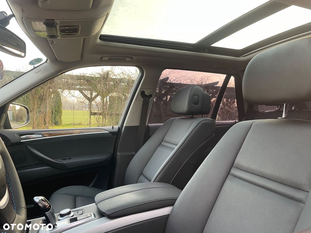 BMW X5 xDrive30d - 16