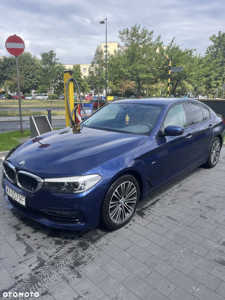 BMW Seria 5 520d Sport Line - 8