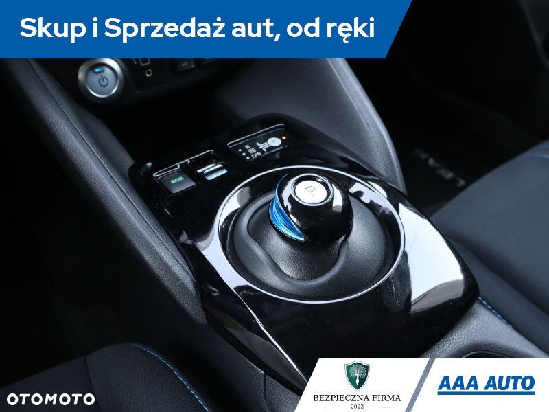 Nissan Leaf - 14