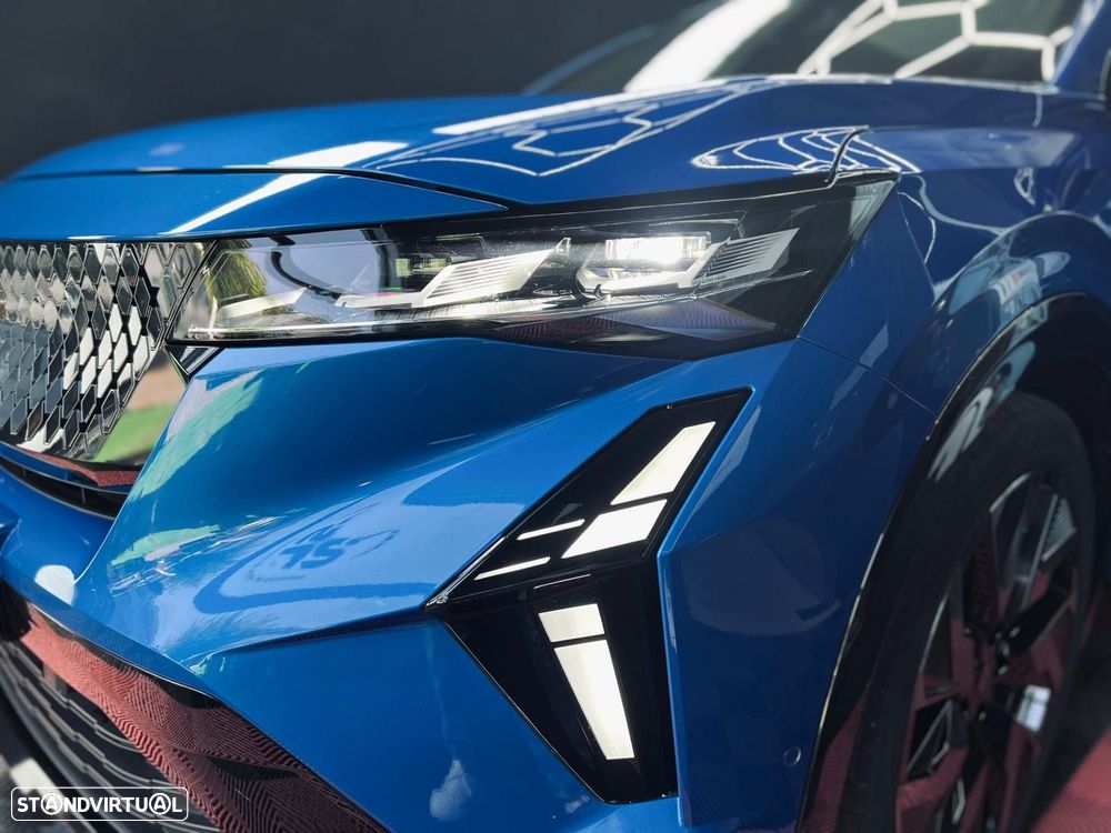 Renault Rafale 1.2 Full Hybrid E-Tech Esprit Alpine - 8