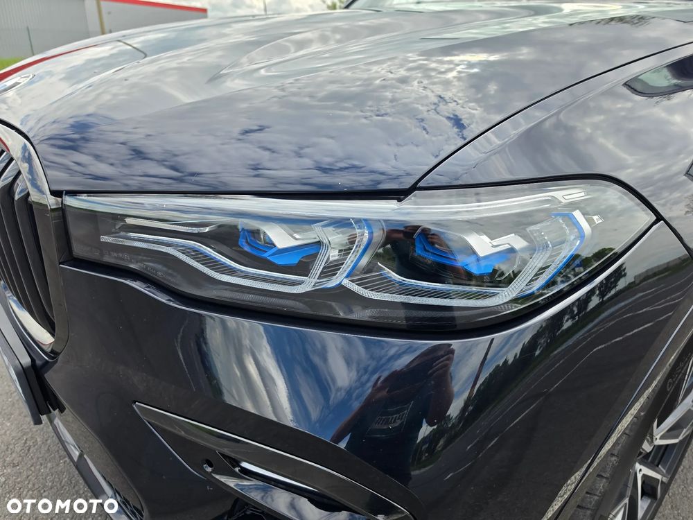 BMW X7 M50d sport - 23