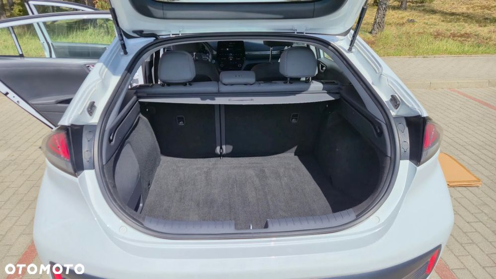 Hyundai IONIQ Hybrid Premium - 9