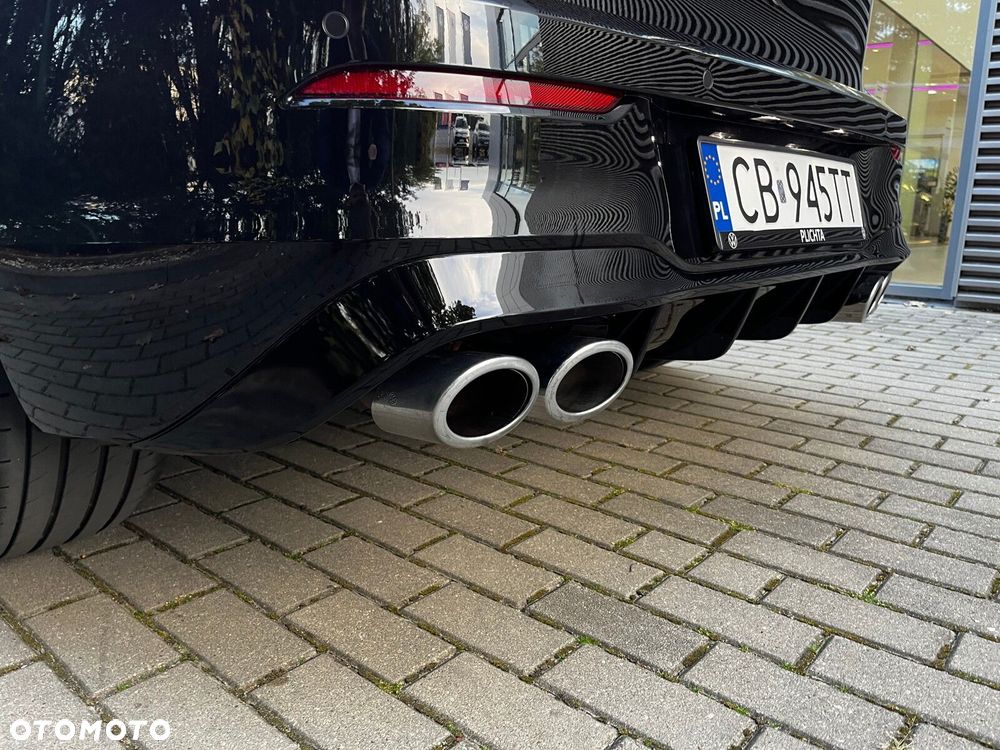 Volkswagen Golf - 9