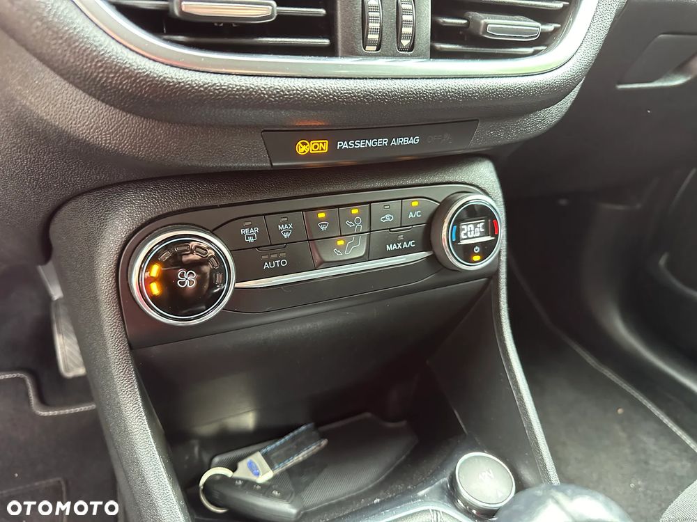 Ford Fiesta 1.0 EcoBoost S&S ACTIVE PLUS - 22