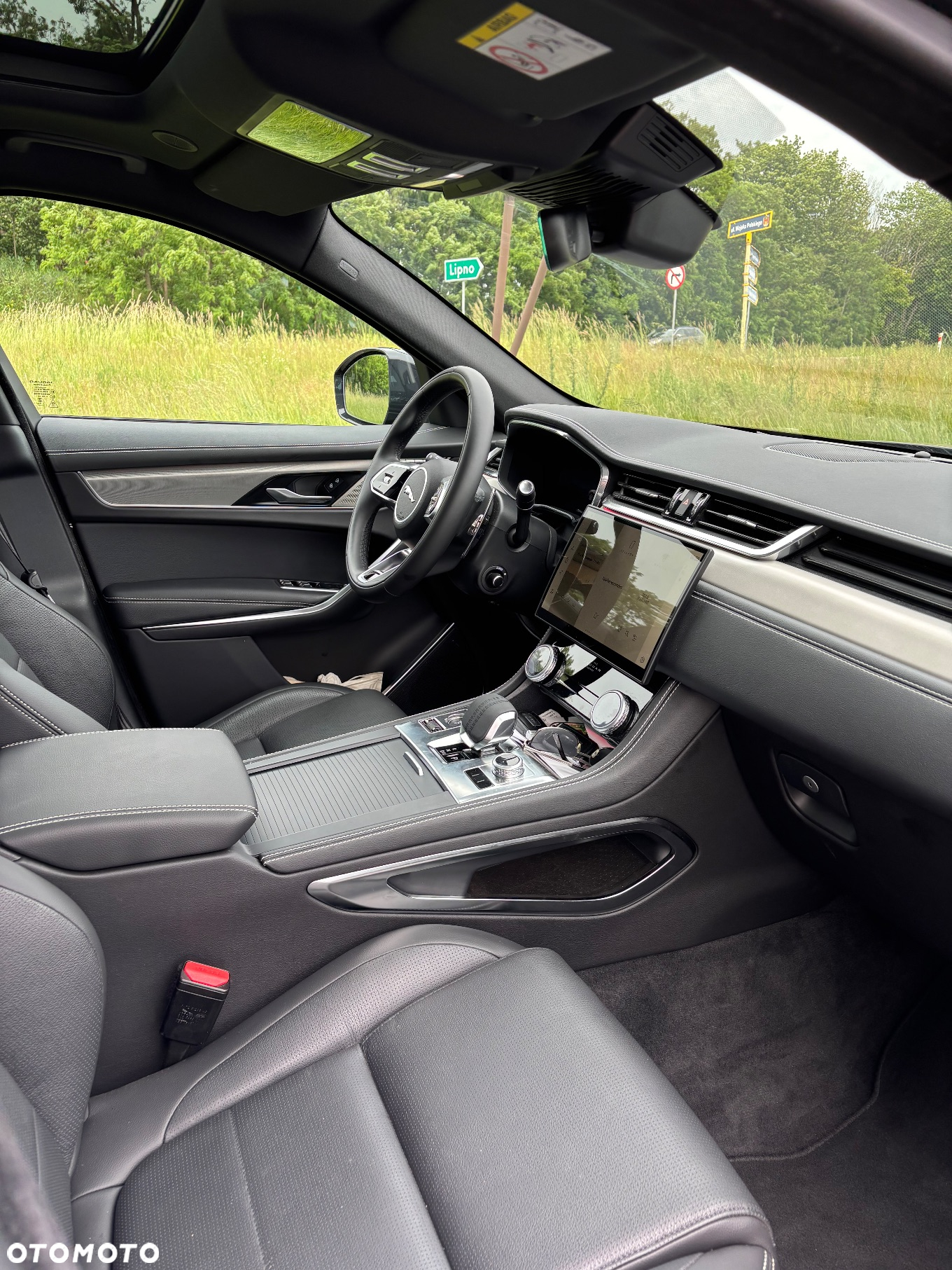 Jaguar F-Pace D200 AWD R-Dynamic S - 5