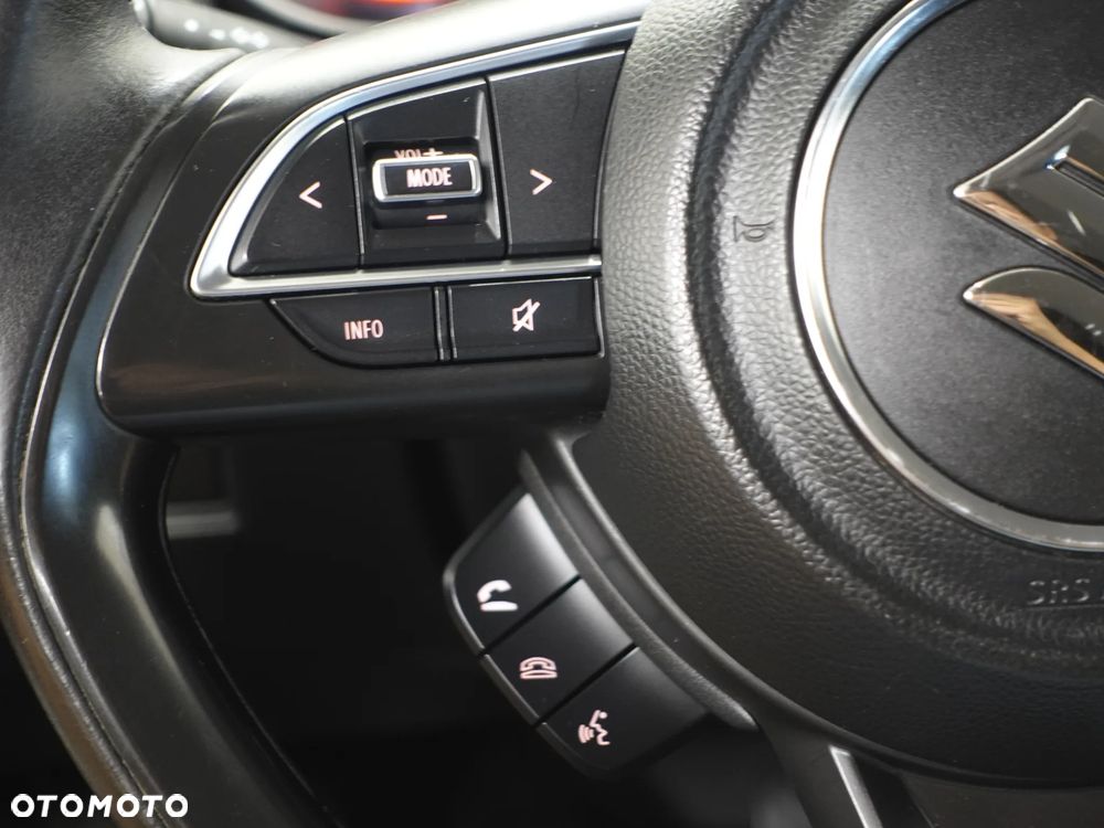 Suzuki Swift 1.2 Dualjet Allgrip Comfort - 35