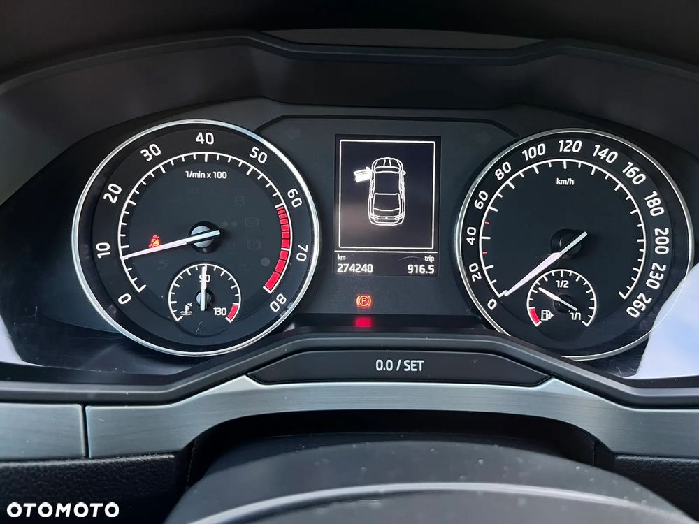 Skoda Superb 1.8 TSI Active - 17