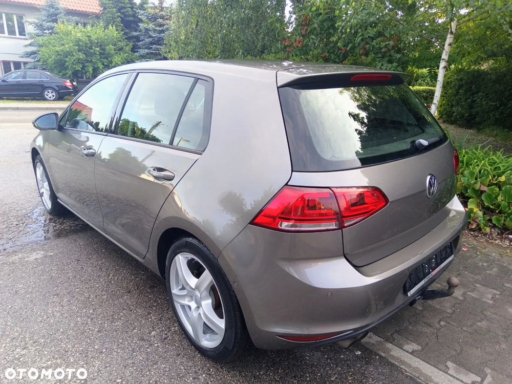 Volkswagen Golf 1.4 TSI DSG Highline - 4
