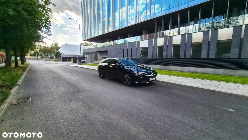 Mercedes-Benz CLA - 23