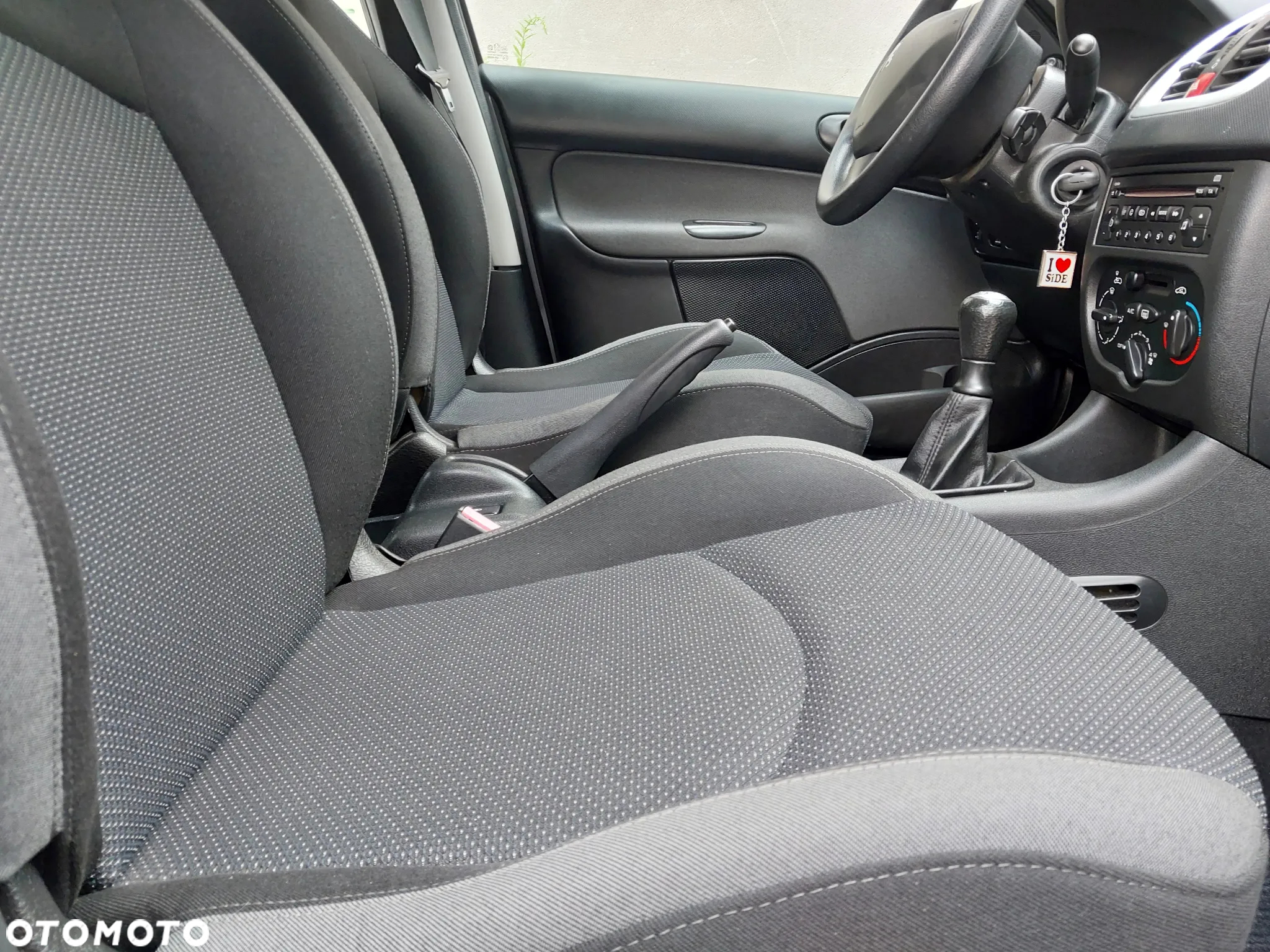 Peugeot 206 plus 206+ 1.1 Presence - 8