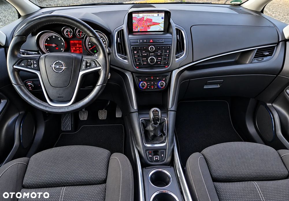 Opel Zafira - 21