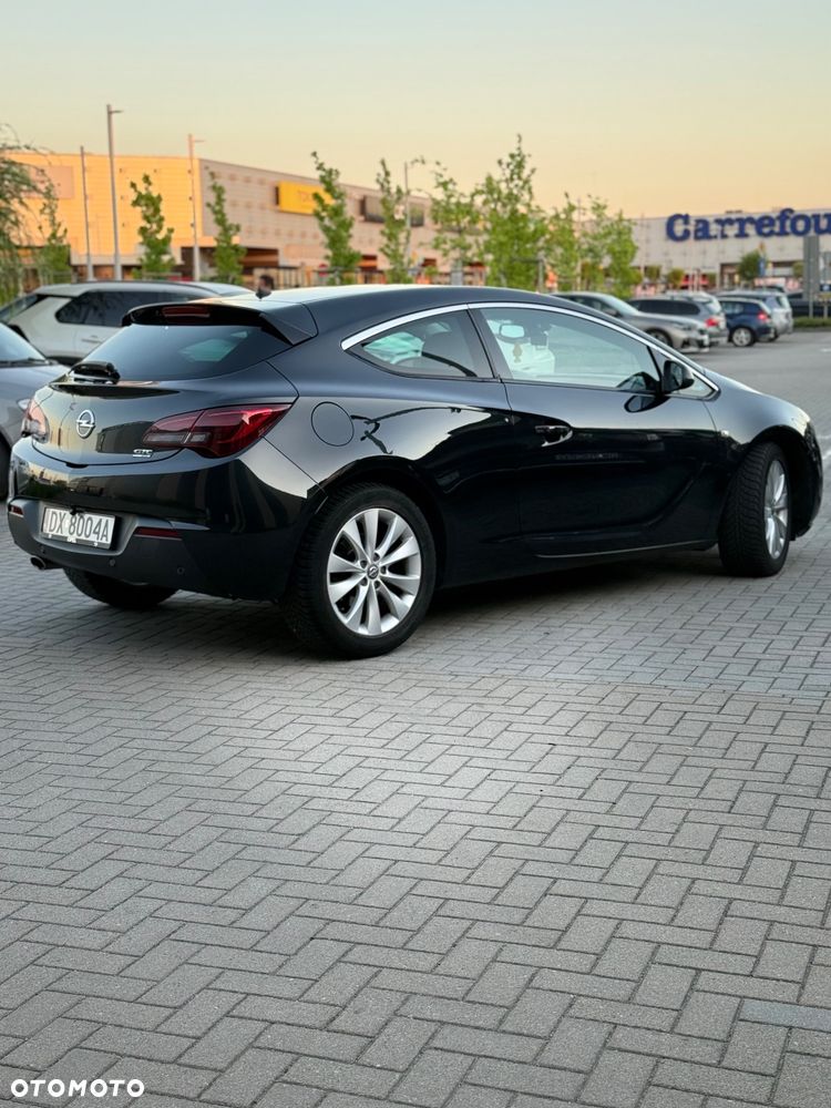 Opel Astra - 11