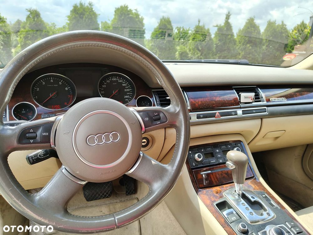 Audi A8 4.2 Quattro Langversion - 5