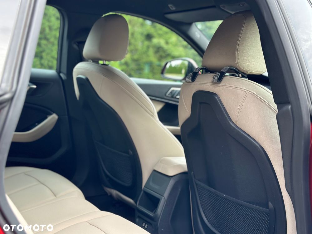 BMW Seria 2 218d M Sport sport - 10