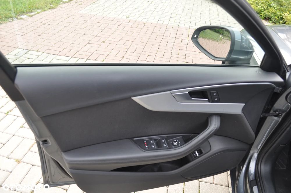 Audi A4 2.0 TDI S tronic - 21