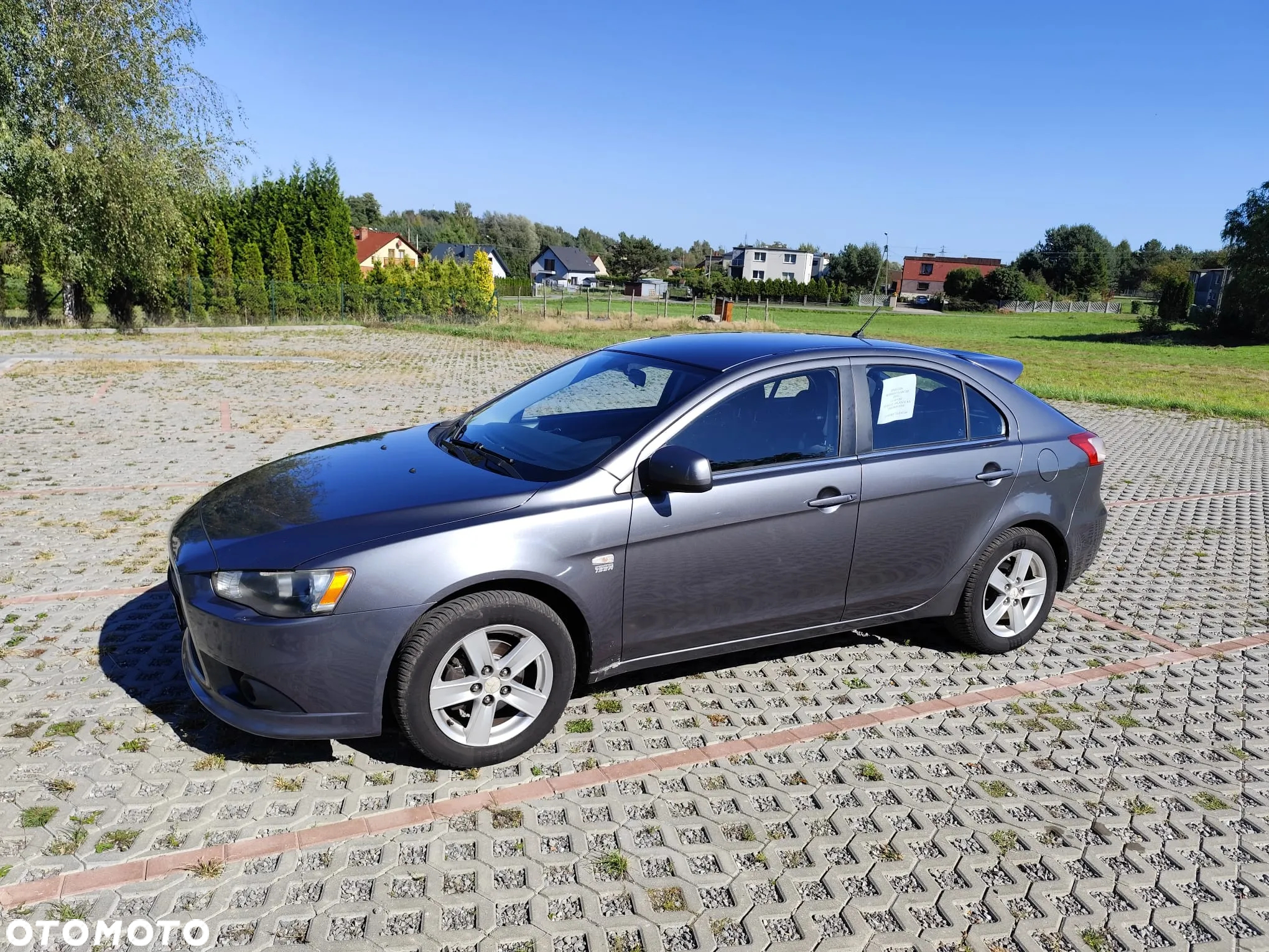 Mitsubishi Lancer 1.8 Invite - 4