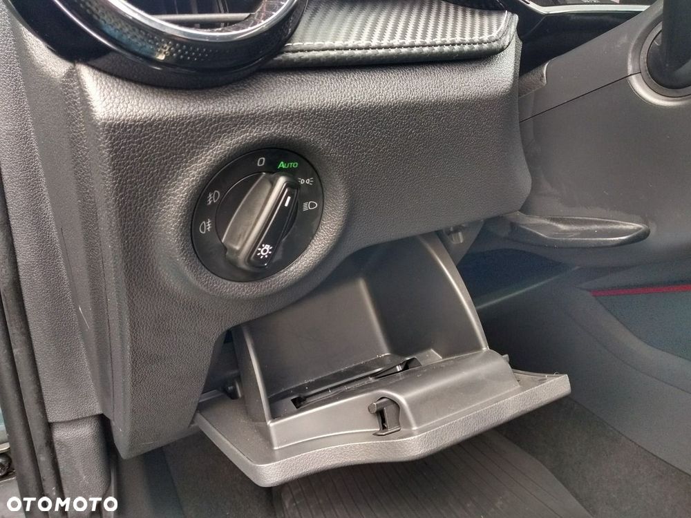 Skoda Fabia - 13
