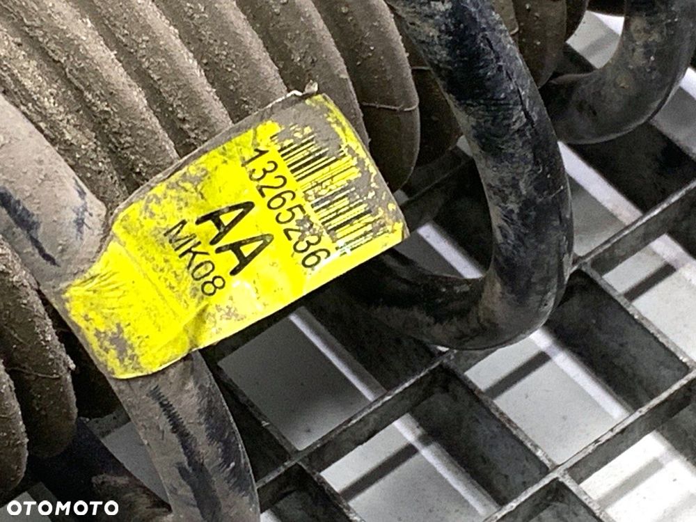 AMORTYZATOR LEWY PRZÓD ZE SPRĘŻYNĄ  CHEVROLET CRUZE (J300) 2009 - 2022 1.6 91 kW [124 KM] - 4