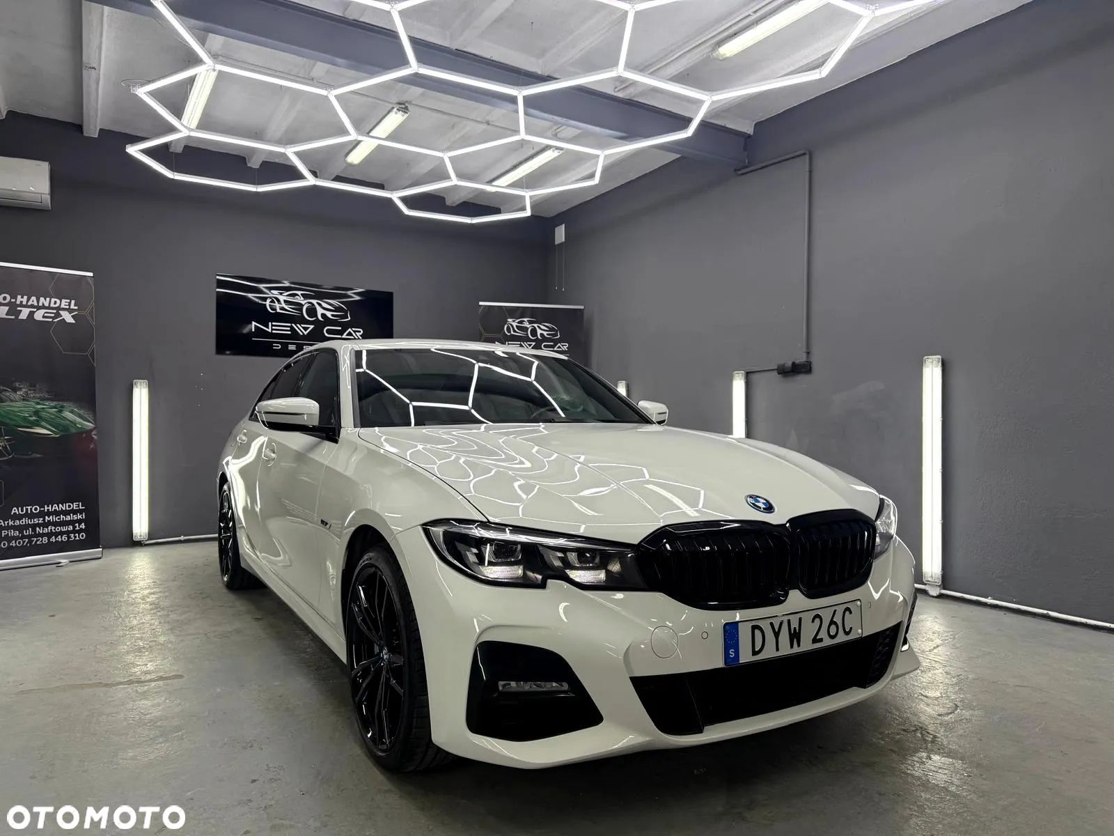 BMW Seria 3 330e xDrive M Sport sport - 1