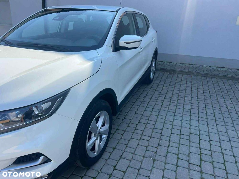 Nissan Qashqai 1.5 dCi N-WAY - 2