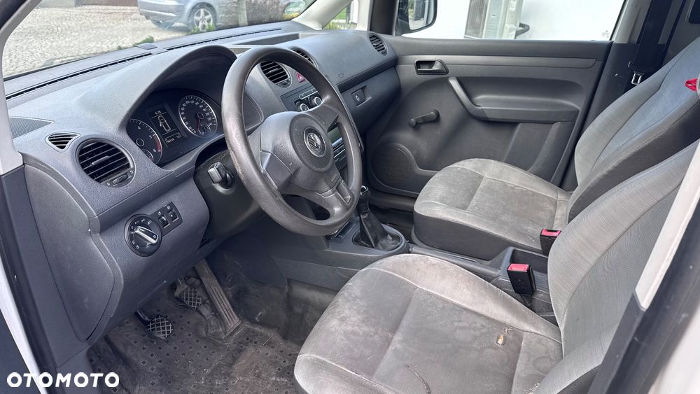 Volkswagen Caddy - 22