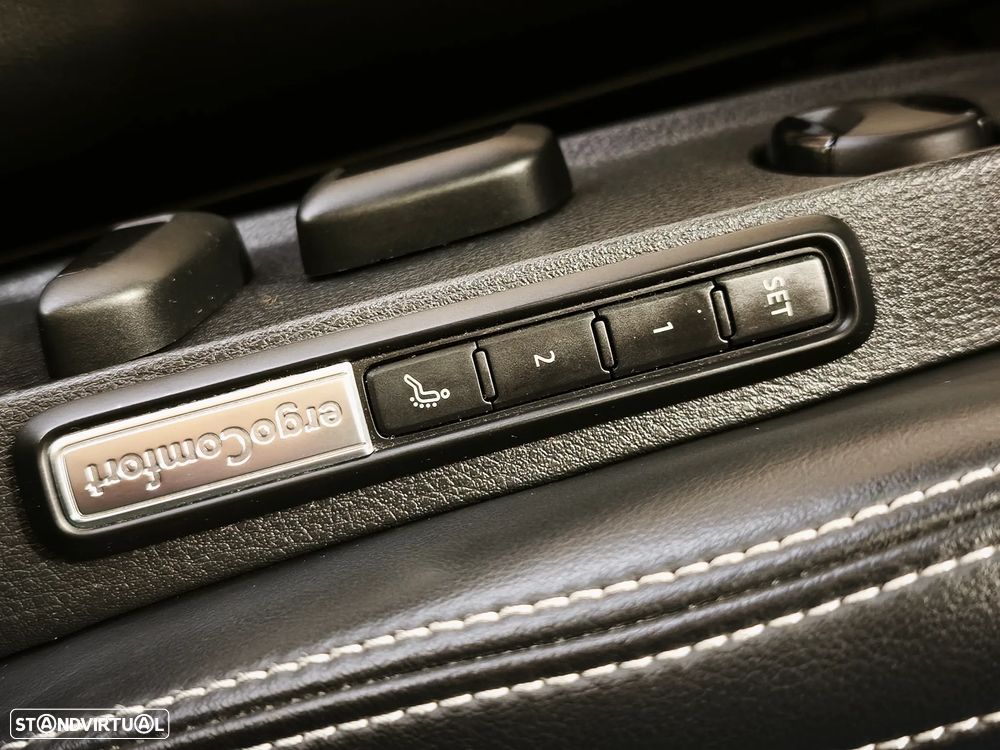 VW Passat Variant - 53