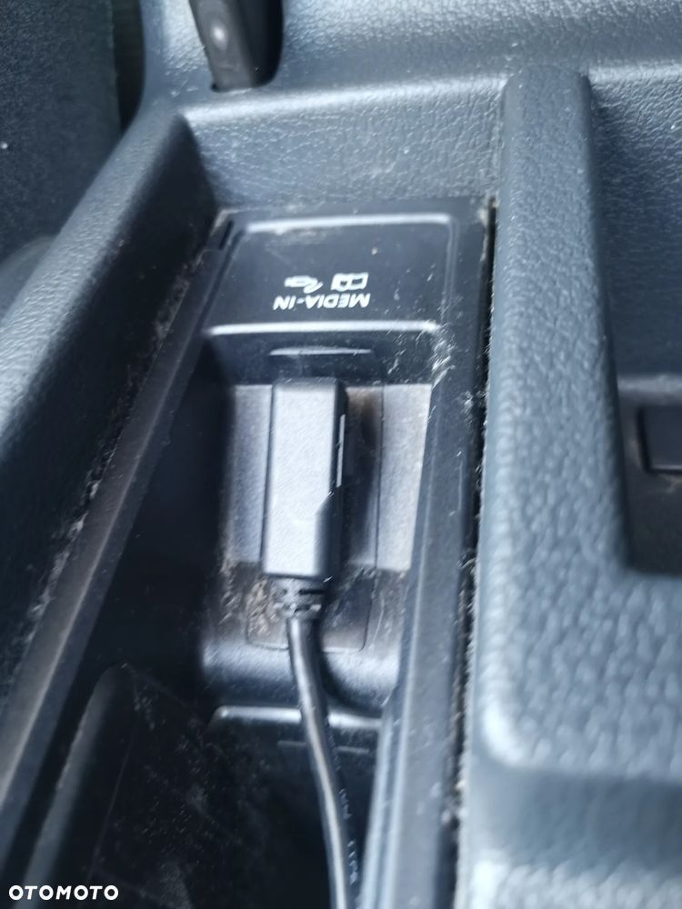 Volkswagen Golf Plus - 24