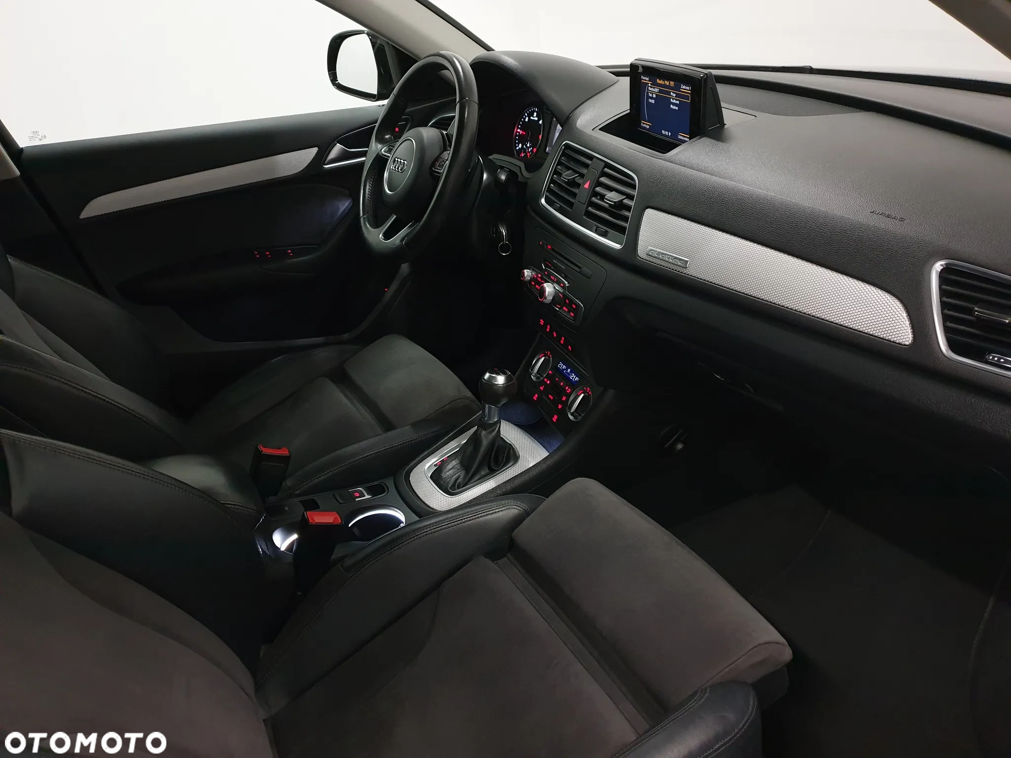 Audi Q3 2.0 TDI Quattro S tronic - 22