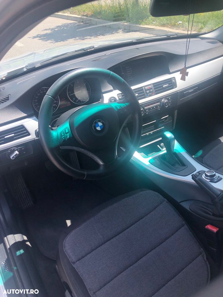 BMW Seria 3 318d Aut. Blue Performance Luxury Line - 3