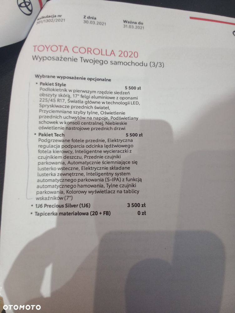 Toyota Corolla 1.8 Hybrid Comfort - 39