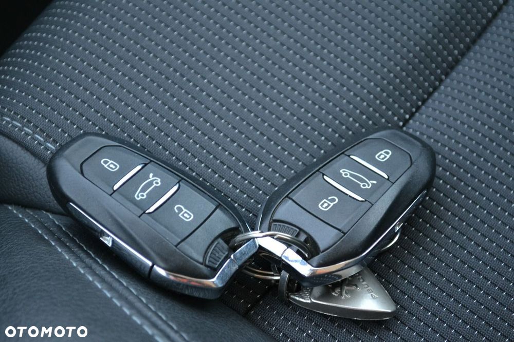 Peugeot 508 2.0 BlueHDi Allure S&S - 11