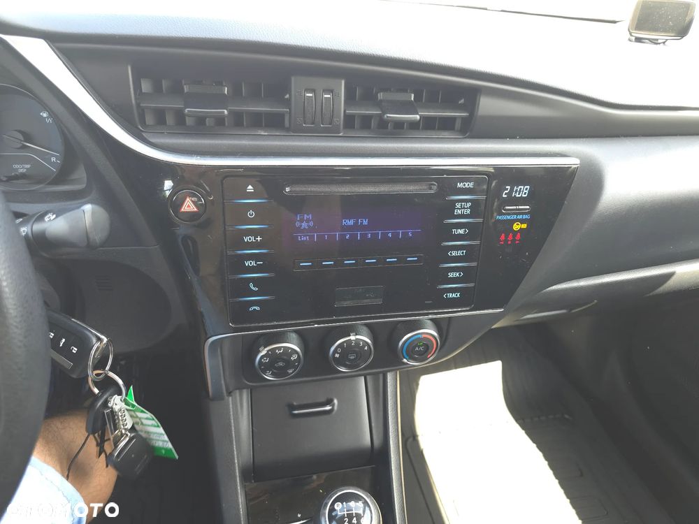 Toyota Corolla 1.6 Active - 20