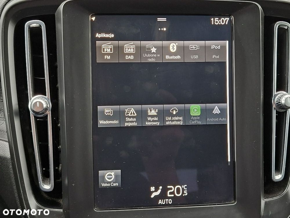 Volvo XC 40 T3 Geartronic Momentum Core - 22