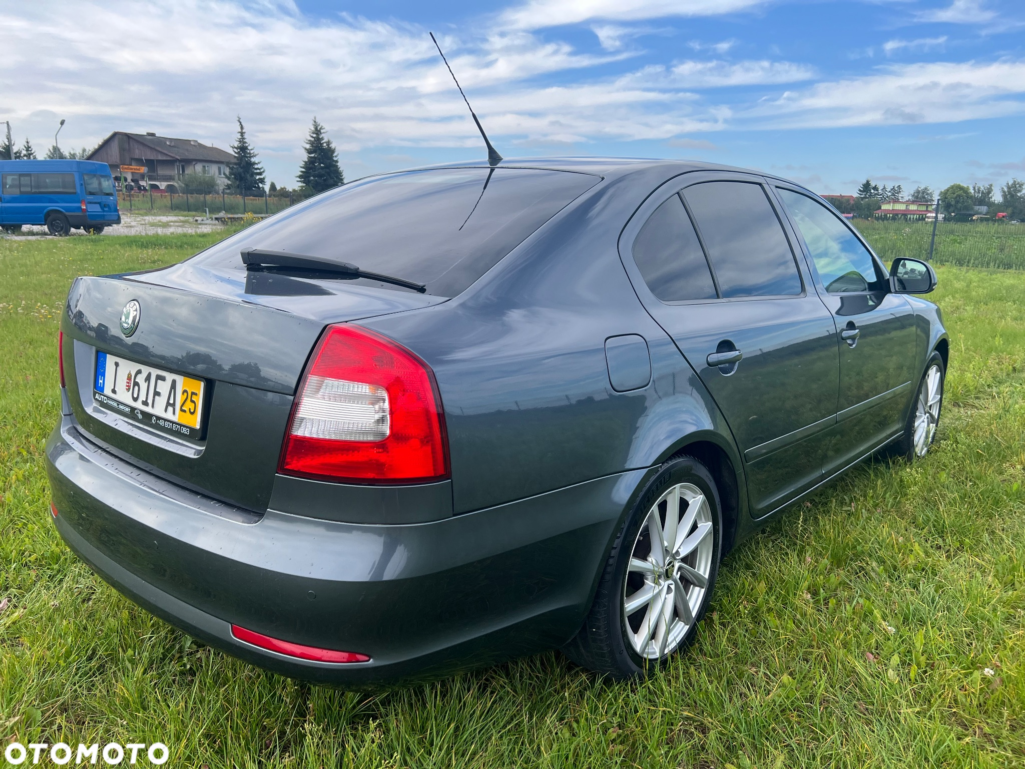Skoda Octavia 1.8 T FSI L&K - 6