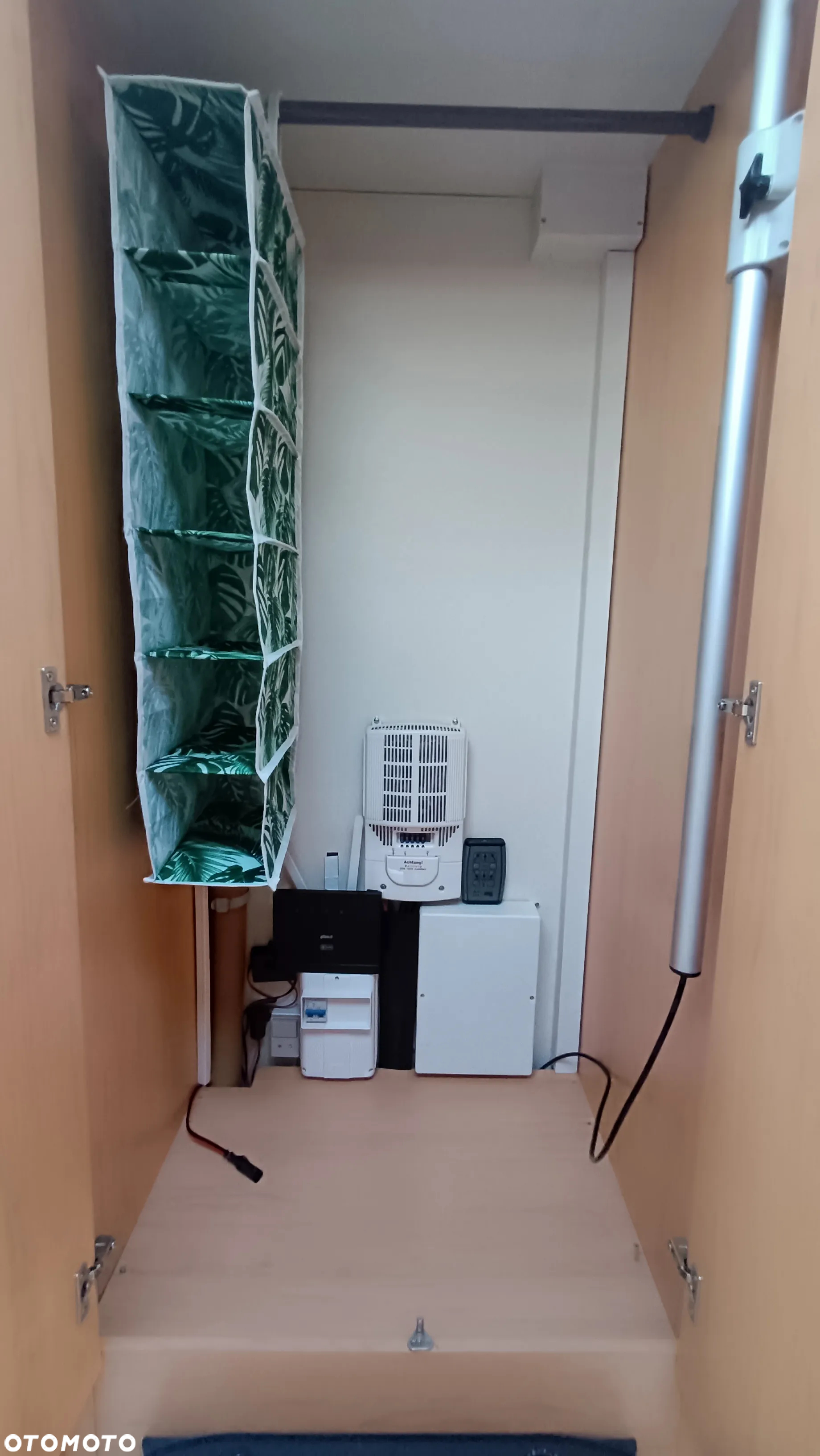 Hobby DeLuxe 495 UL - 6