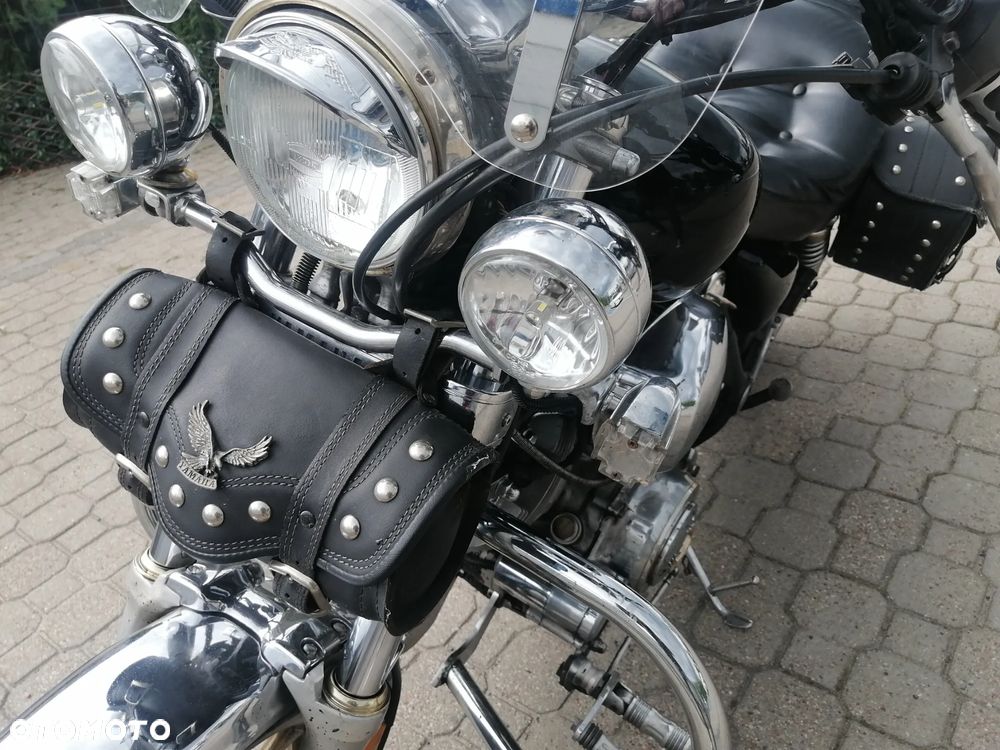 Yamaha XV - 9
