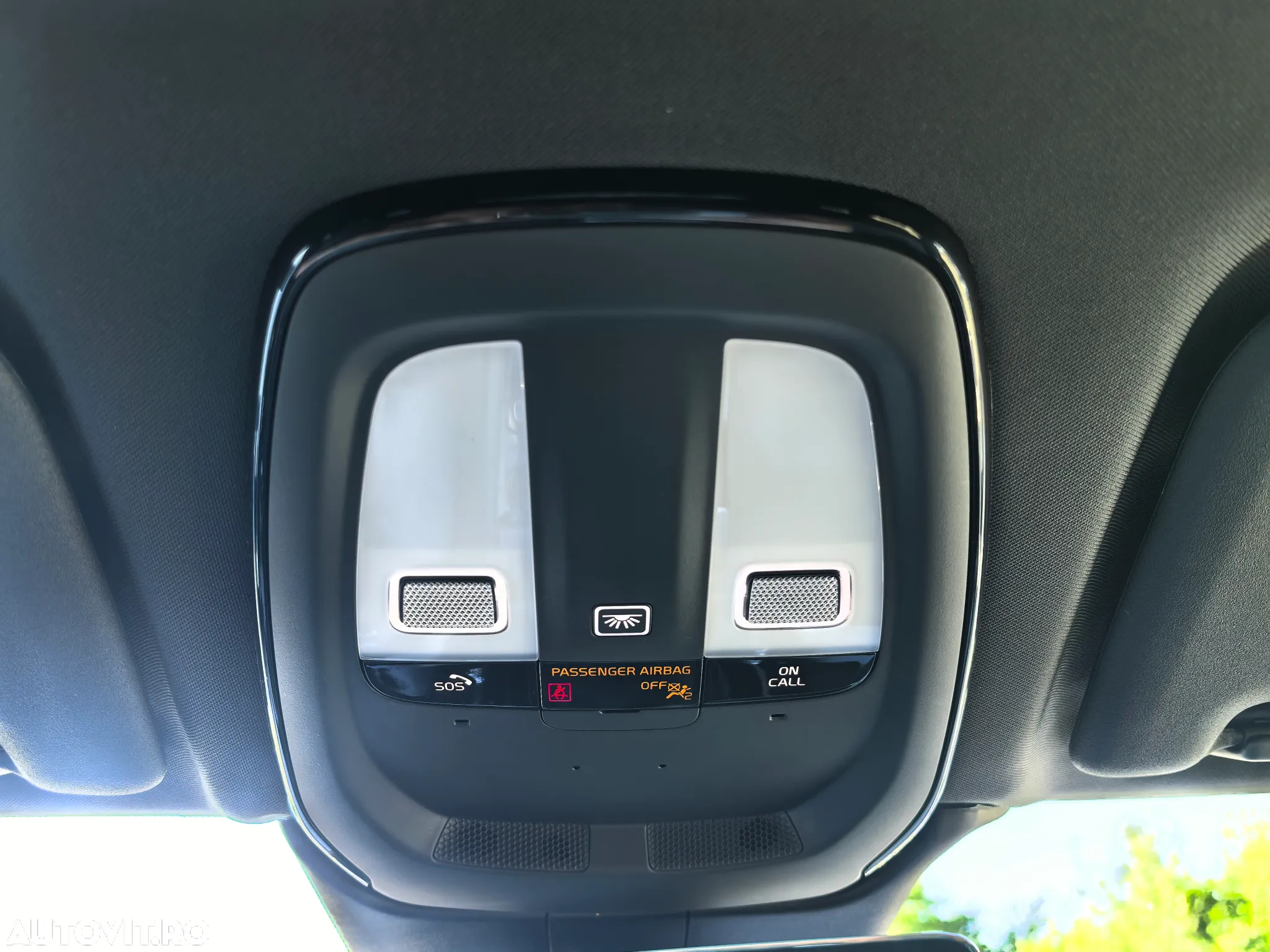 Volvo XC 60 B4 MHEV R-Design - 25