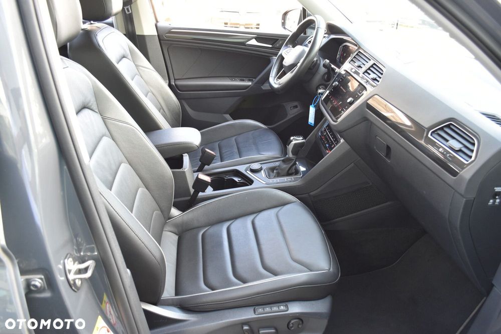 Volkswagen Tiguan 2.0 TDI SCR 4Mot Elegance DSG - 40