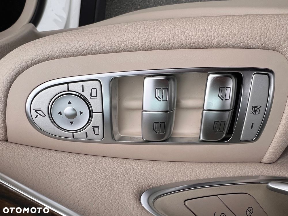 Mercedes-Benz GLC 300 4-Matic - 9
