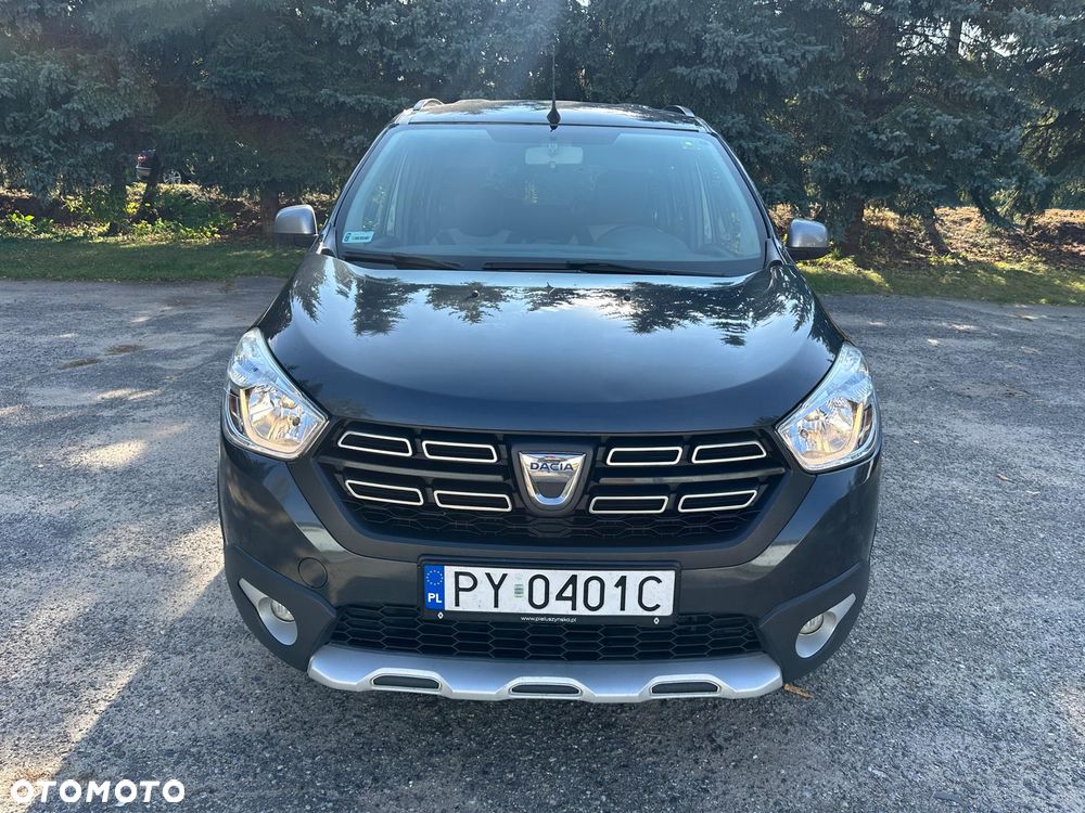 Dacia Lodgy 1.5 Blue dCi Stepway S&S - 4